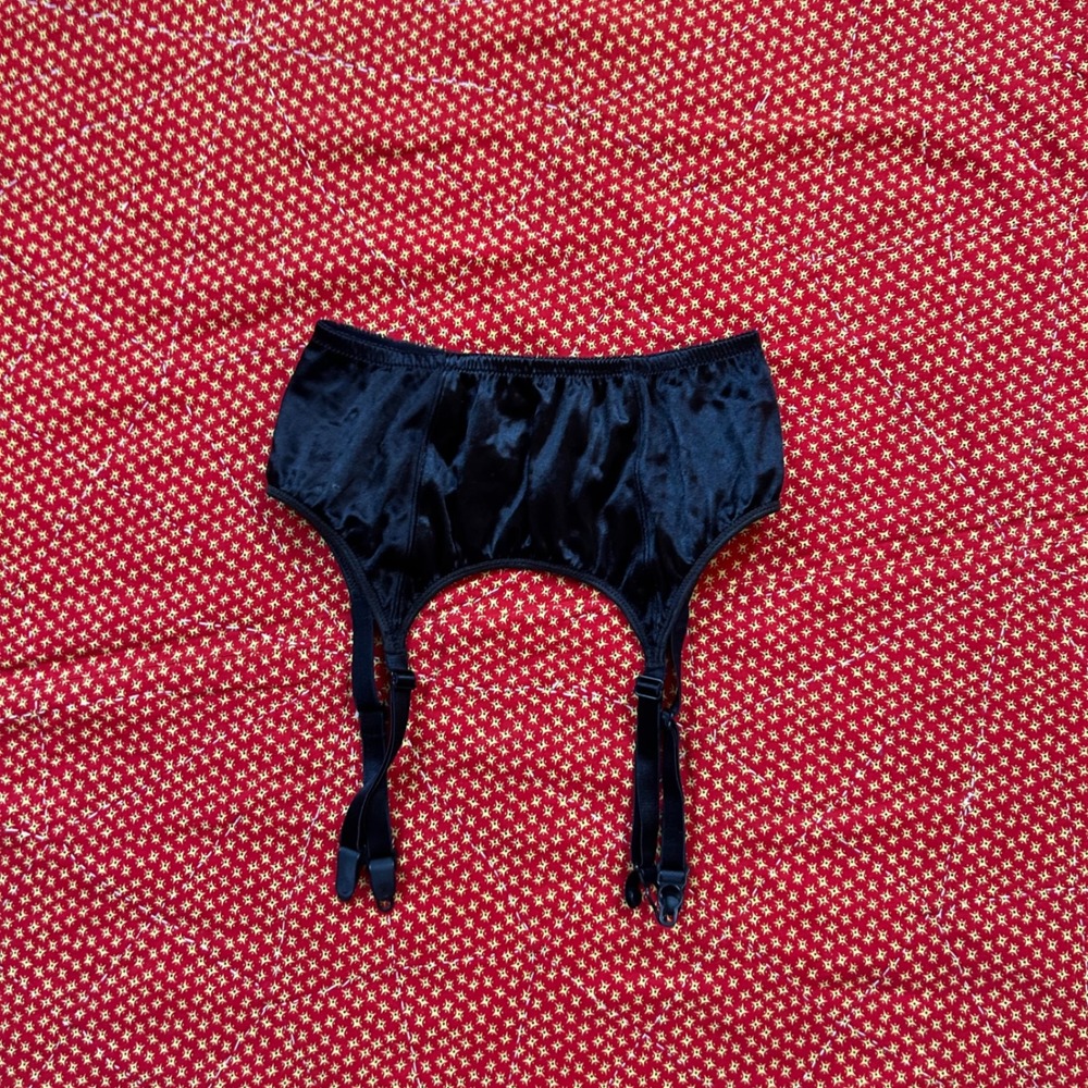 Victoria's Secret Vintage 2000s Black Satin Garter Belt XS/S RN 54867